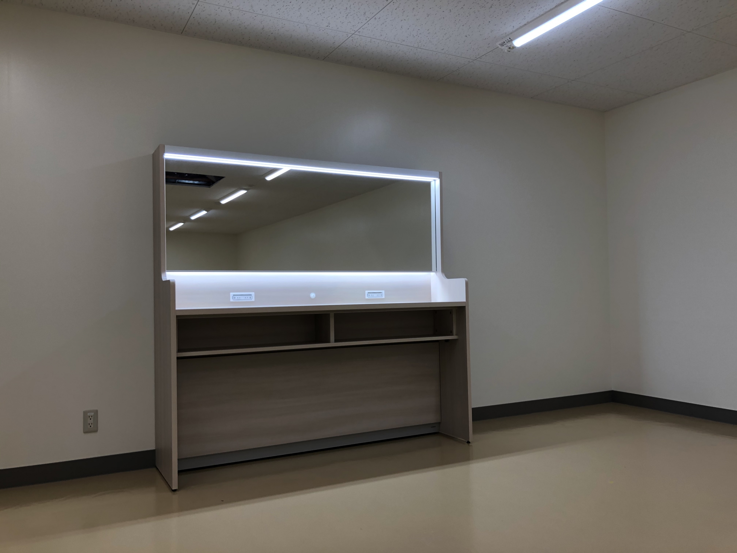 パウダーコーナー設置で従業員の働きやすさアップ！