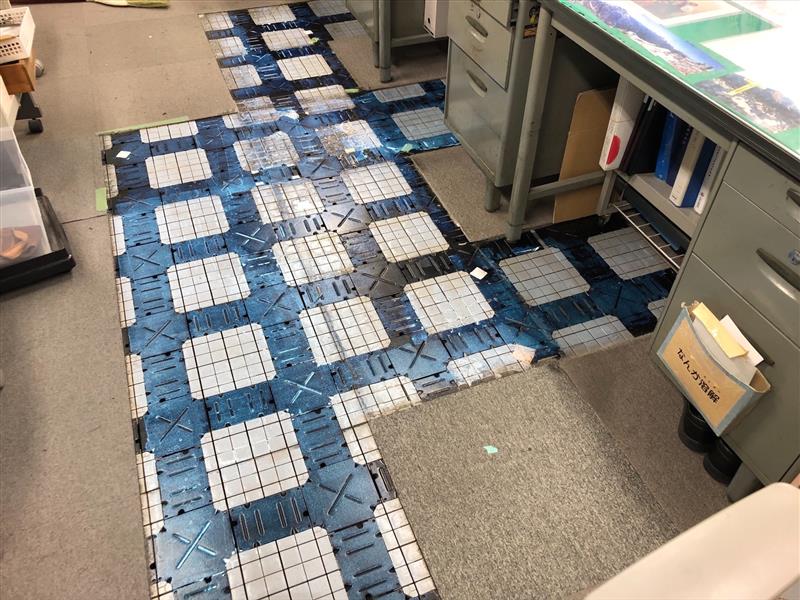 こんなことをやりました【床タイルカーペット貼替】
