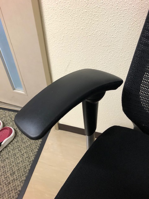 オフィスチェアの修理も対応します！