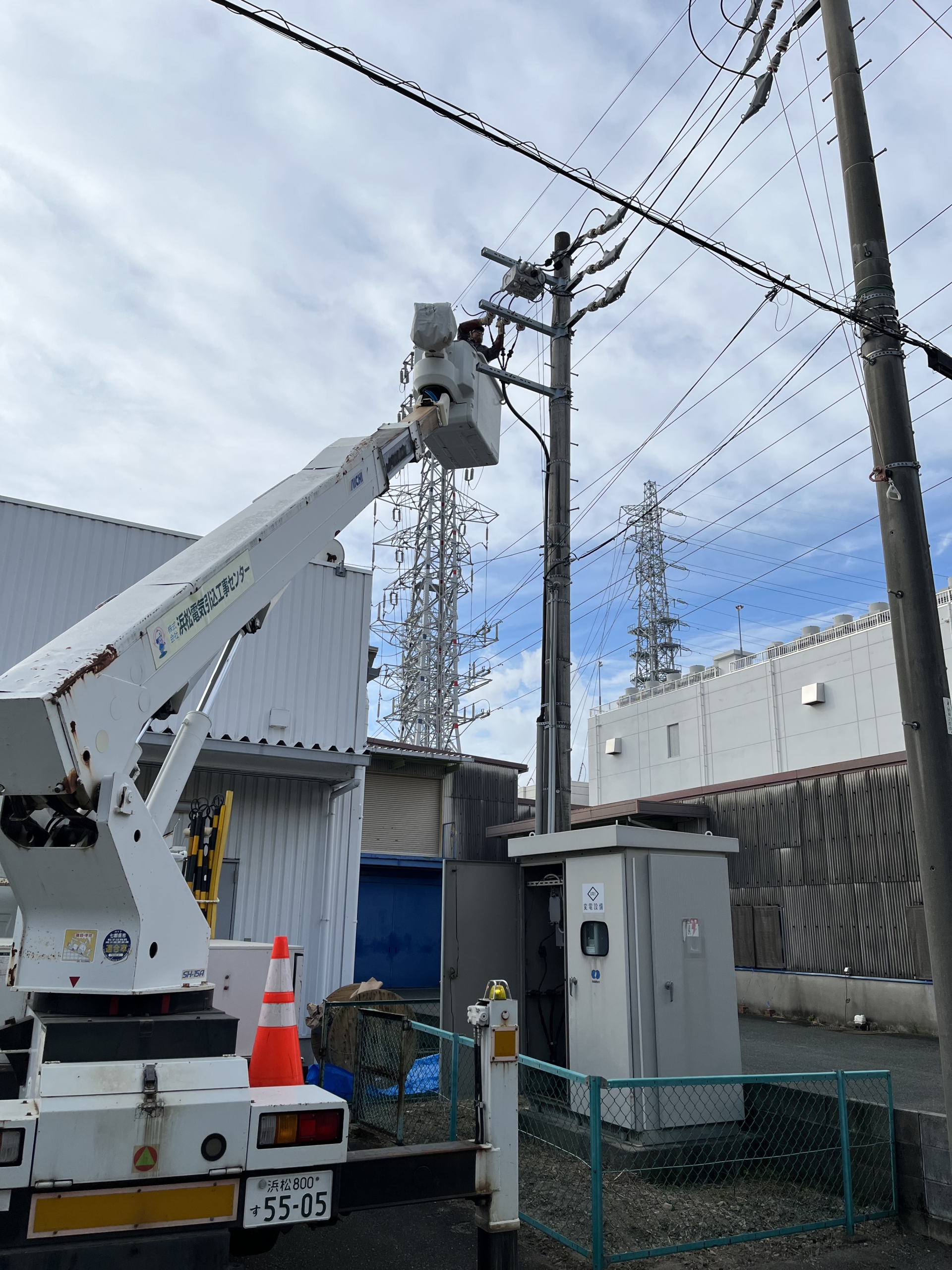 受電設備幹線貼替工事