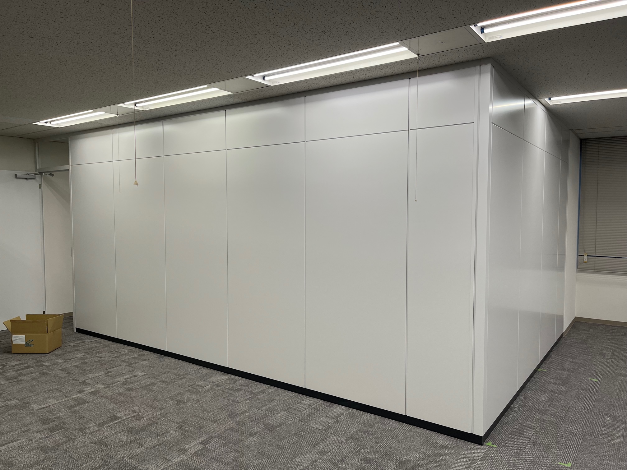 間仕切りの施工をさせていただきました！！